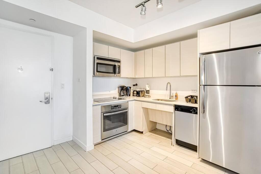 High-Floor Oceanview Apartment 할렌데일비치 외부 사진
